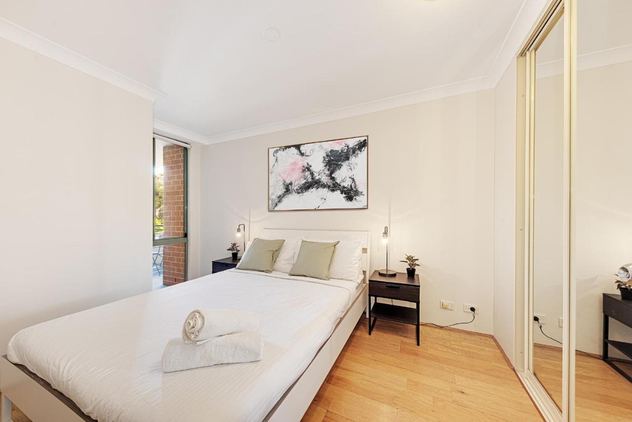 Spacious & Cosy 2 Bedroom Apartment In Darling Harbour Sydney Bagian luar foto